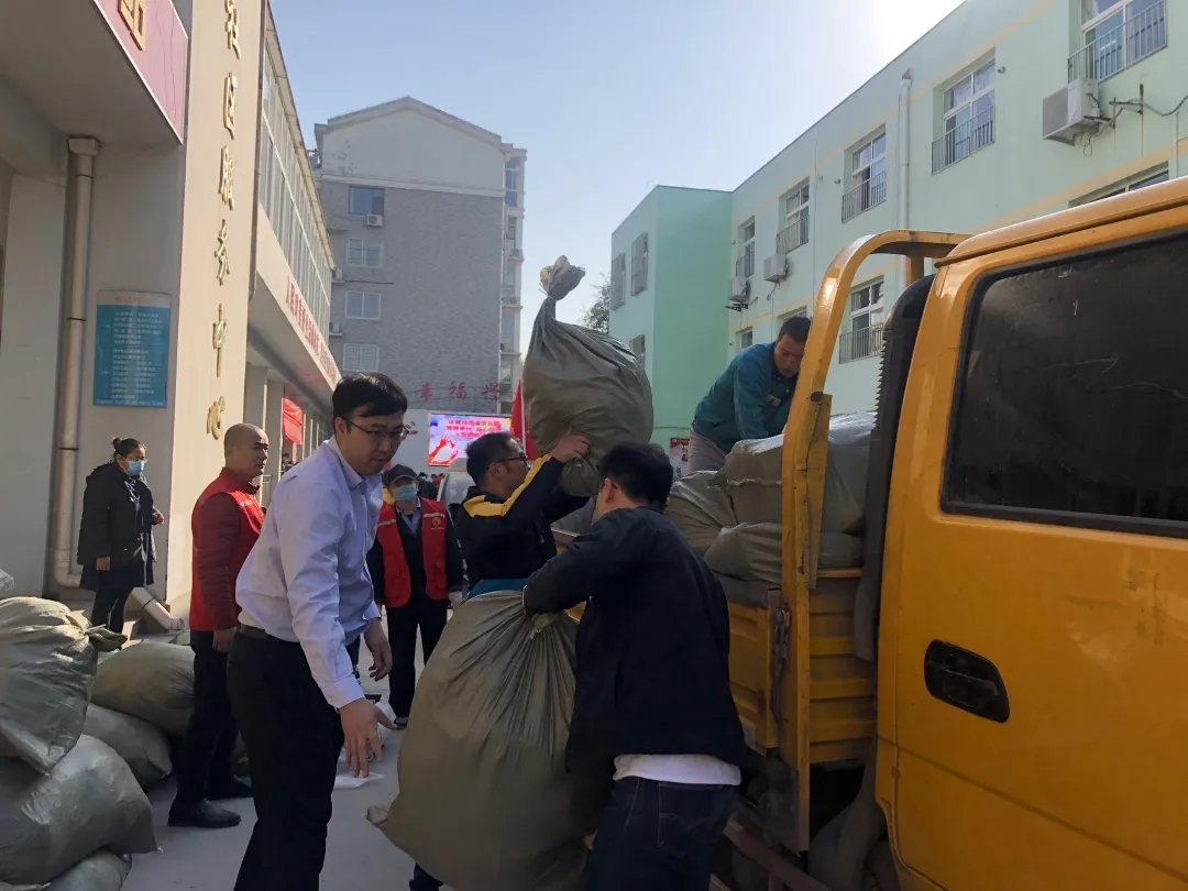 初冬送溫暖.真情暖人心(圖3)