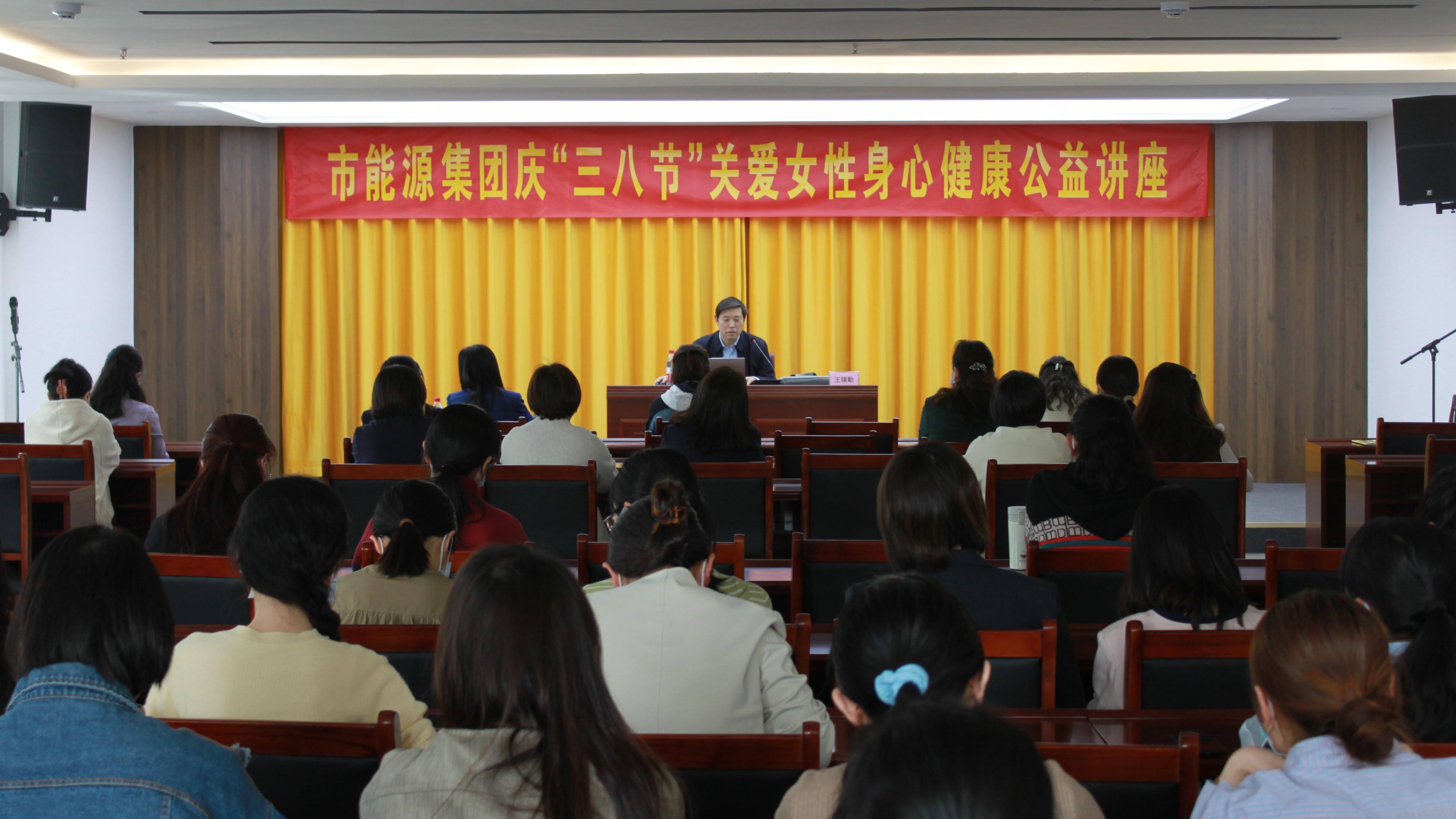 巾幗筑夢 初心不改 靜綻芳華(圖3)