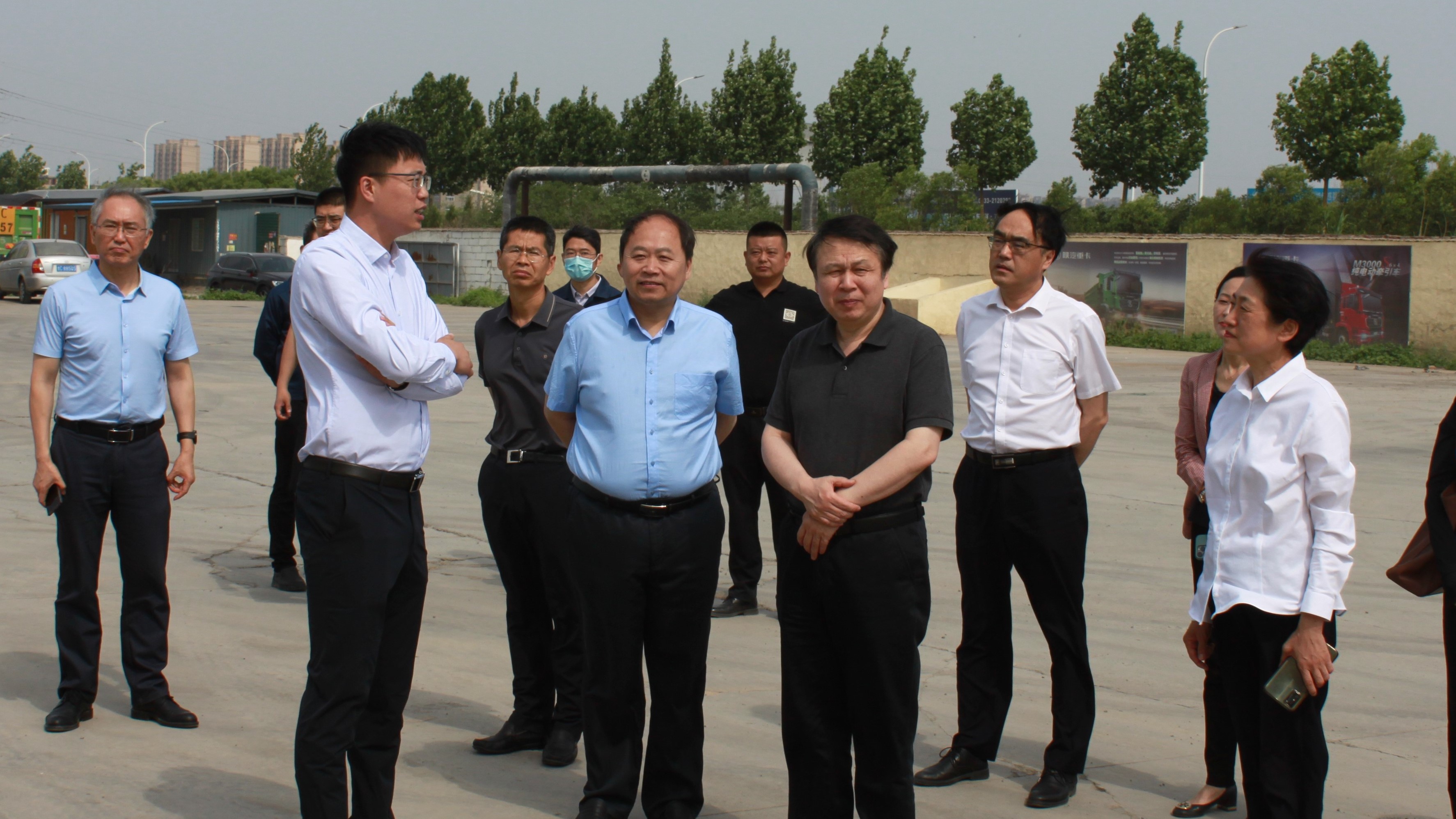 市人大調(diào)研組到市能源集團(tuán)開展國(guó)有資產(chǎn)管理調(diào)研(圖1)